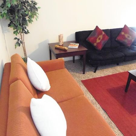 יוסטון International Hostel Near The Galleria מראה חיצוני תמונה
